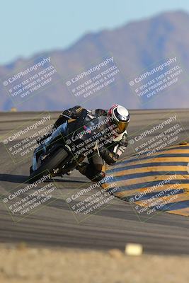 media/Dec-10-2023-SoCal Trackdays (Sun) [[0ce70f5433]]/Turn 12 (2pm)/